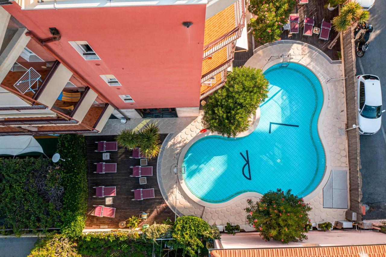 Ligure Residence Pietra Ligure Dış mekan fotoğraf